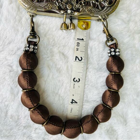 Silk Satin Evening Handbag Retro Vintage with Pearl like Handle - Picture 5 of 12